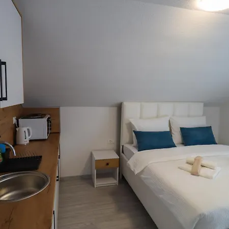 Tadic And By The Shore Of Rama *