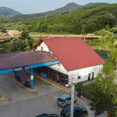 Tadic And By The Shore Of Rama Appartement Prozor