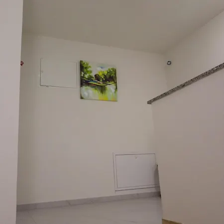 Tadic And By The Shore Of Rama Apartment