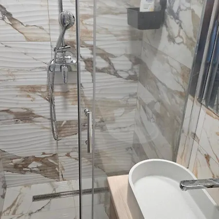 Tadic And By The Shore Of Rama * Prozor