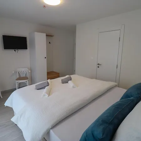 Appartement Tadic And By The Shore Of Rama Prozor