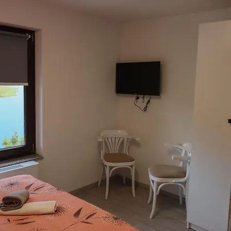 Tadic And By The Shore Of Rama