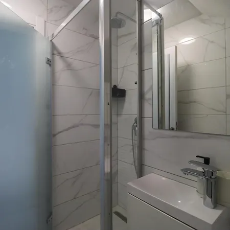 Appartement Tadic And By The Shore Of Rama *