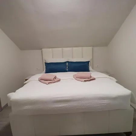 Tadic And By The Shore Of Rama