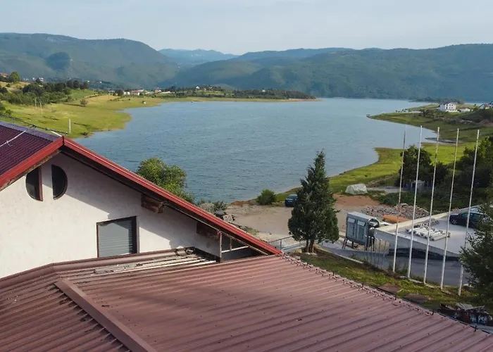 Tadic And By The Shore Of Rama * Prozor