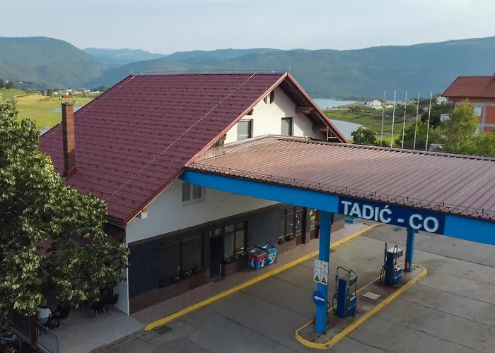 شقة Tadic And By The Shore Of Rama