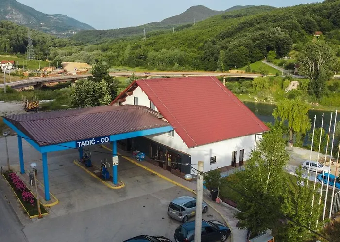 Tadic And By The Shore Of Rama شقة Prozor