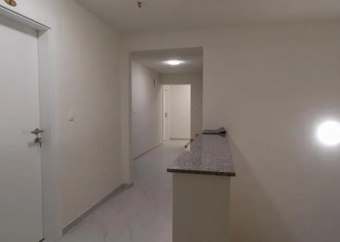 Tadic And By The Shore Of Rama شقة *