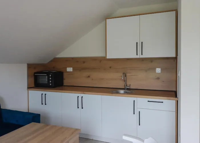 Tadic And By The Shore Of Rama شقة