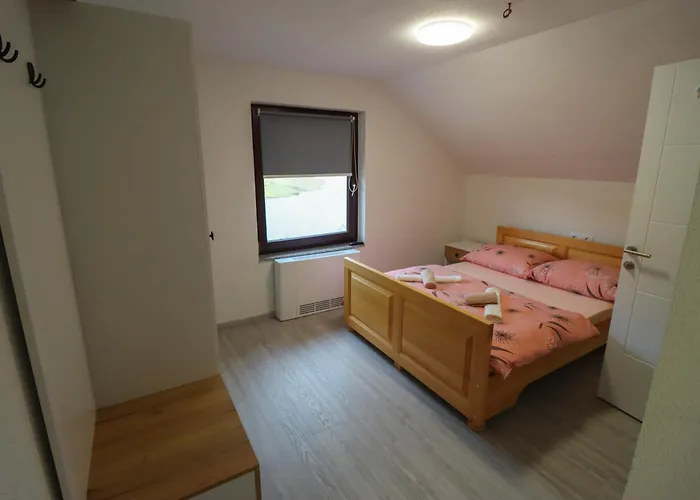 Tadic And By The Shore Of Rama شقة