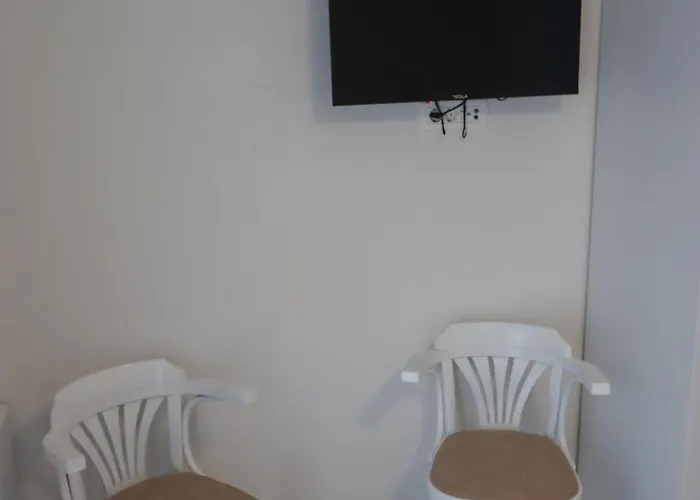 Tadic And By The Shore Of Rama * Prozor